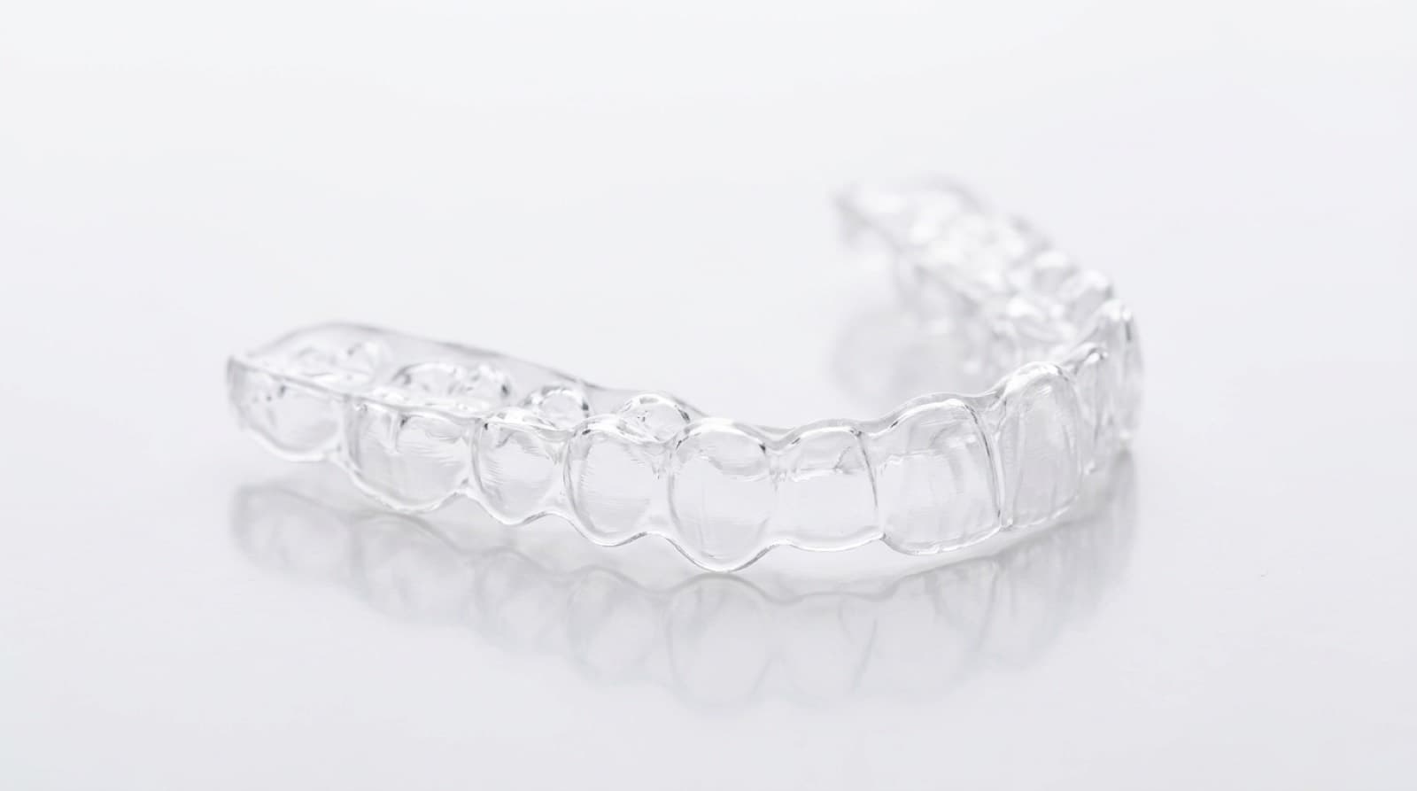 Invisalign & Clear Aligners